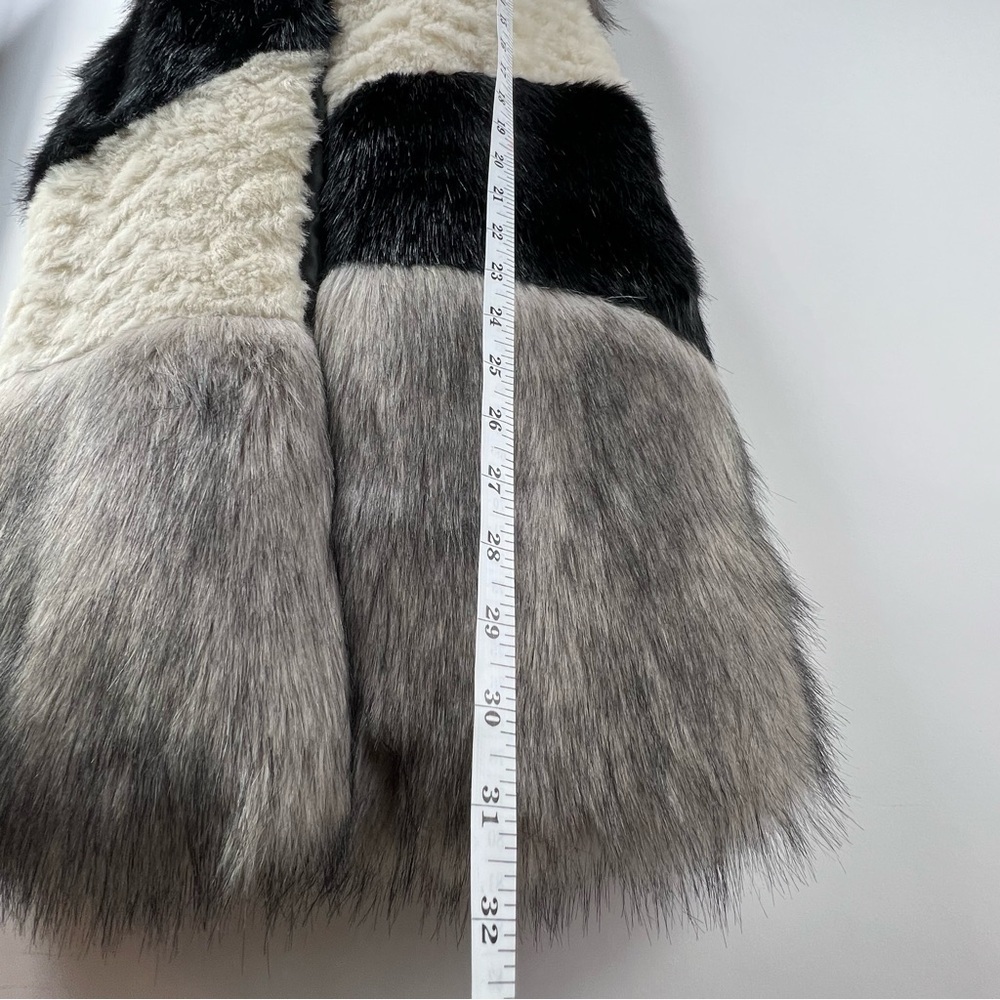 Steve Madden Faux Fur Patchwork Color Block Vest Women Size Med/Large EUC - Picture 11 of 12
